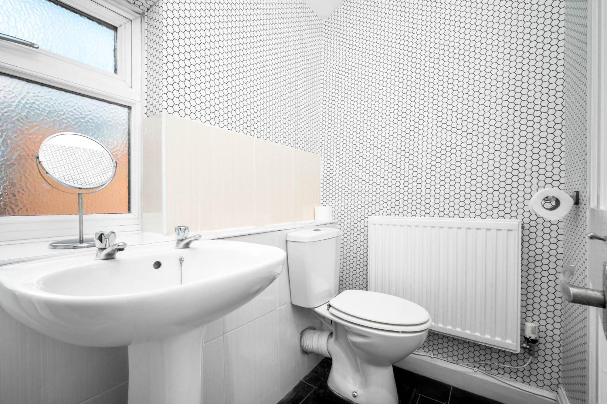 Holiday home Recently Renovated 3 Bedroom House - Parking - Garden - Excellent Location - Rated - 181a Birmingham